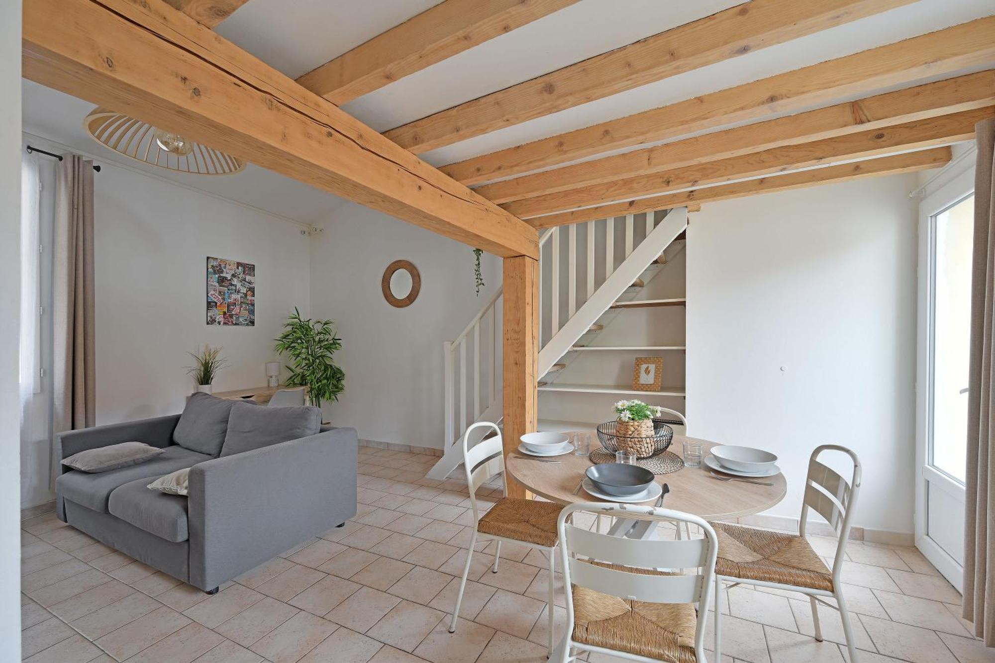 La Tour Des Teinturiers - Ac Clim - Wifi - Balcon Apartment Avignon Bagian luar foto